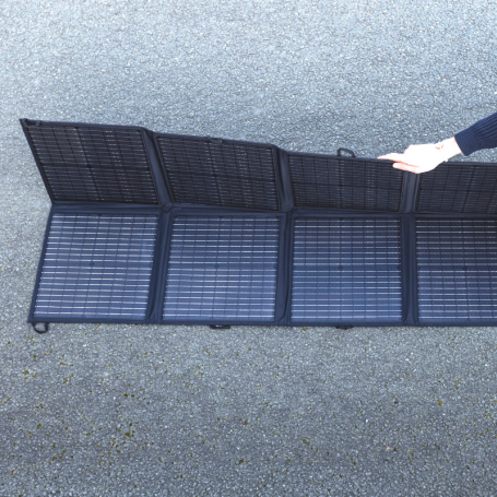 Station d'énergie portative IZYWATT 2700+ 2 Panneaux solaire souple 120W  Sunpower - ORIUM - 39166